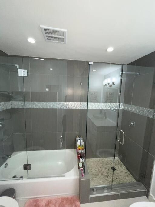 Modern Miami Oversized 3 Bedroom In Central Location 외부 사진
