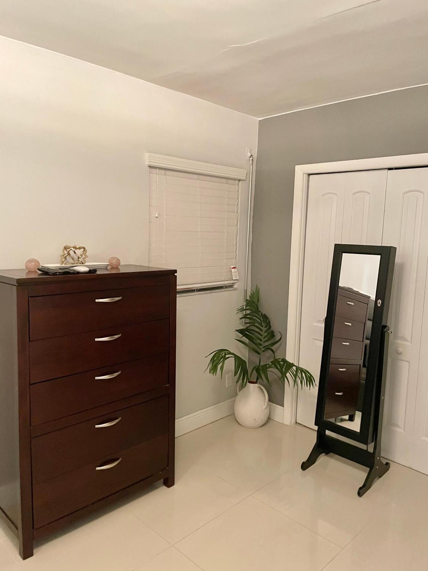Modern Miami Oversized 3 Bedroom In Central Location 외부 사진